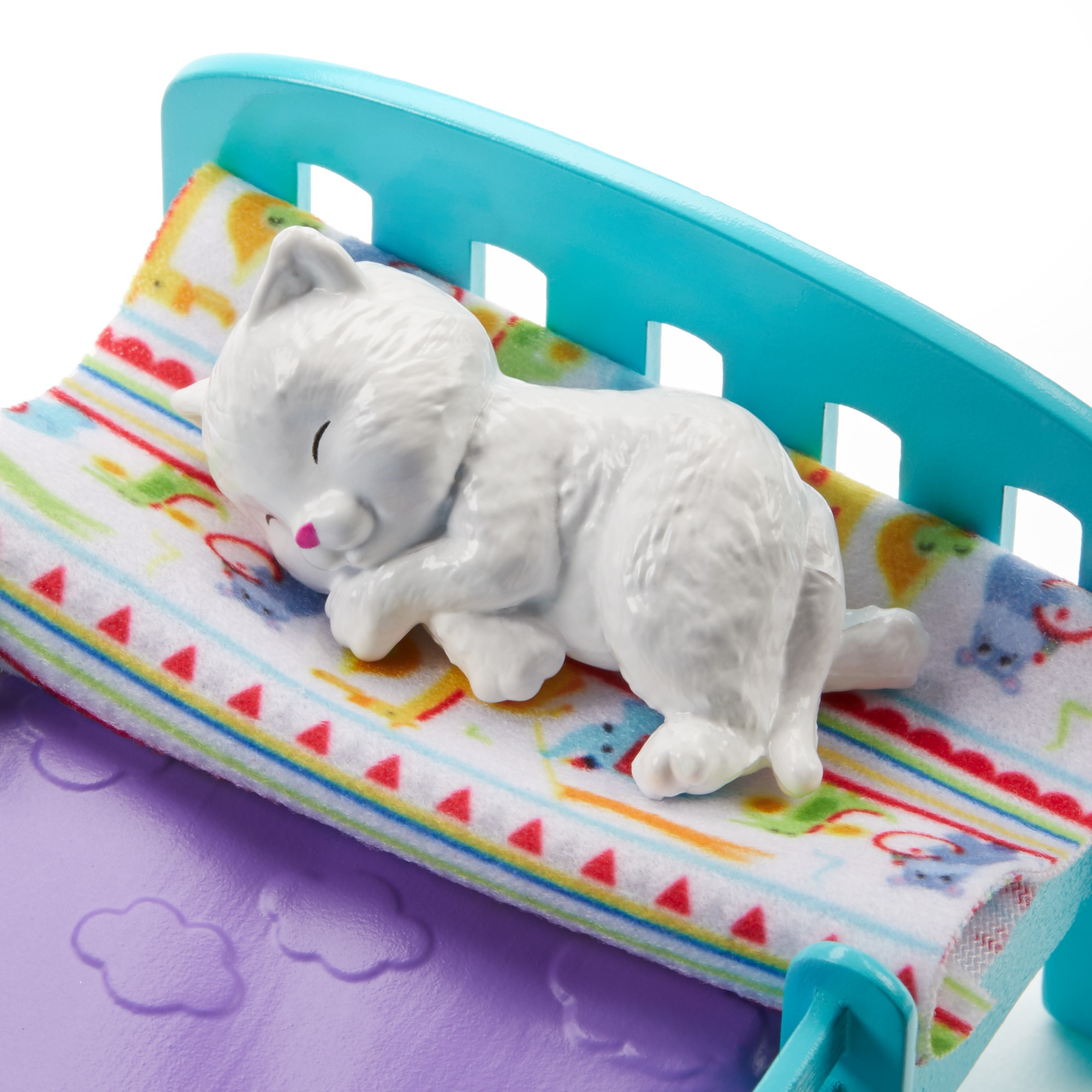 Barbie Family Bedtime Set with Skipper Baby-Sitter Doll - Image 5